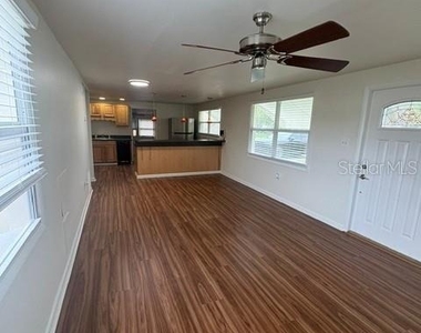 10950 105th Street - Photo Thumbnail 4