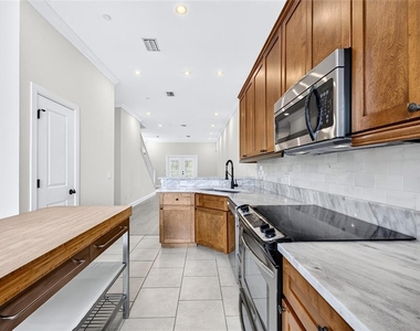 2442 W Mississippi Avenue - Photo Thumbnail 23