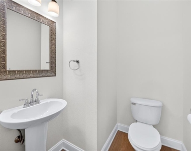 2442 W Mississippi Avenue - Photo Thumbnail 40