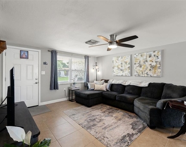 9135 Hermitage Lane - Photo Thumbnail 9