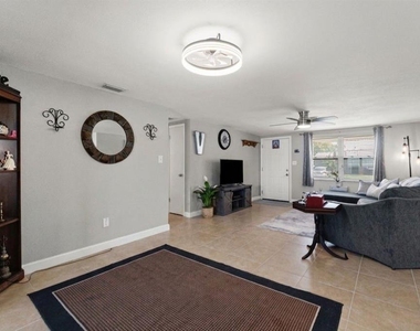 9135 Hermitage Lane - Photo Thumbnail 30