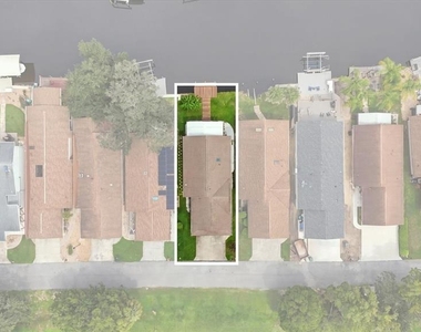 11625 W Riverhaven Drive - Photo Thumbnail 4
