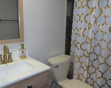 28524 Twinbrook Lane - Photo Thumbnail 18