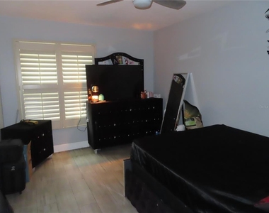 28524 Twinbrook Lane - Photo Thumbnail 16