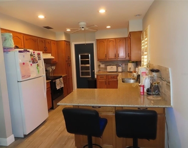 28524 Twinbrook Lane - Photo Thumbnail 5