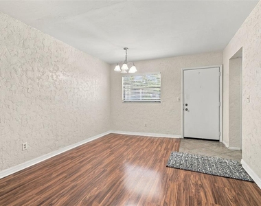 3036 Eastland Boulevard - Photo Thumbnail 3