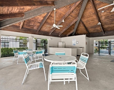 3036 Eastland Boulevard - Photo Thumbnail 26