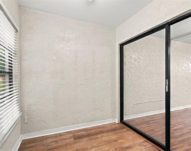 3036 Eastland Boulevard - Photo Thumbnail 16