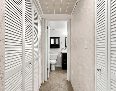 3036 Eastland Boulevard - Photo Thumbnail 14