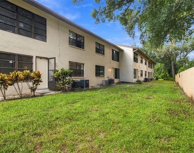 3036 Eastland Boulevard - Photo Thumbnail 20