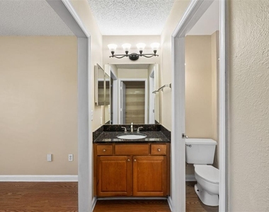 11901 4th Street N - Photo Thumbnail 20
