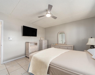 868 Bayway Boulevard - Photo Thumbnail 21