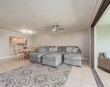 868 Bayway Boulevard - Photo Thumbnail 9
