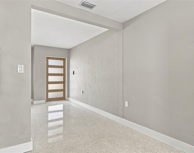 2002 1st Street S - Photo Thumbnail 19