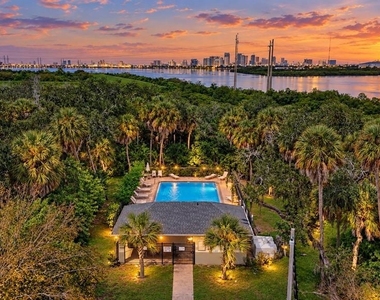 4849 Tuscan Loon Drive - Photo Thumbnail 5