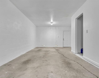 4849 Tuscan Loon Drive - Photo Thumbnail 35