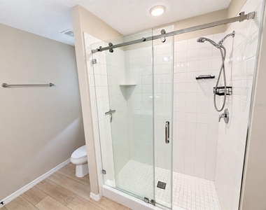 5548 Summer Sunset Drive - Photo Thumbnail 11