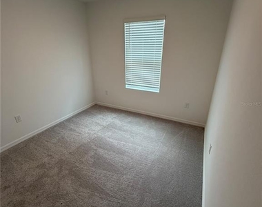 5477 Crown Point Road - Photo Thumbnail 4