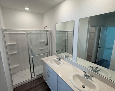5477 Crown Point Road - Photo Thumbnail 10