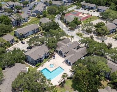 3849 Bay Club Circle - Photo Thumbnail 20