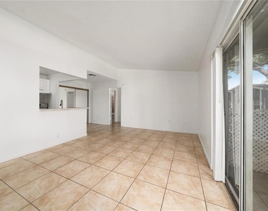3849 Bay Club Circle - Photo Thumbnail 1