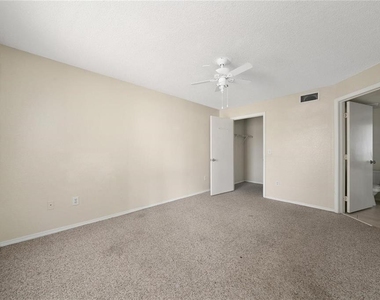 2201 Key West Court - Photo Thumbnail 24