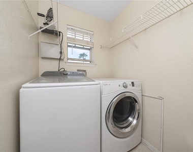 2201 Key West Court - Photo Thumbnail 33