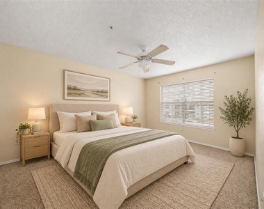 2201 Key West Court - Photo Thumbnail 14