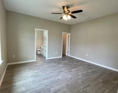 1140 Roan Court - Photo Thumbnail 15