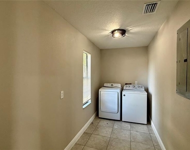 1621 Ohio Avenue - Photo Thumbnail 10