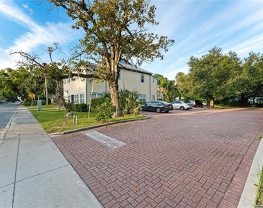 22 S Clyde Avenue - Photo Thumbnail 10