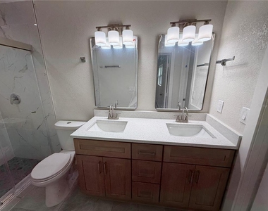 301 Lesesne Street - Photo Thumbnail 18
