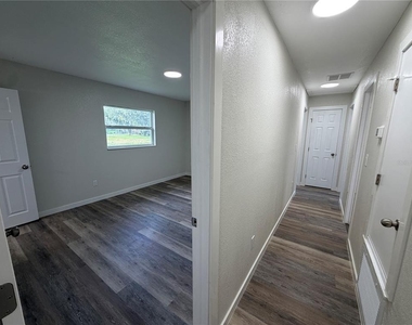 301 Lesesne Street - Photo Thumbnail 15