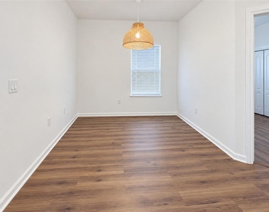 2887 Moonstone Bend - Photo Thumbnail 13
