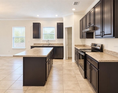 2887 Moonstone Bend - Photo Thumbnail 5
