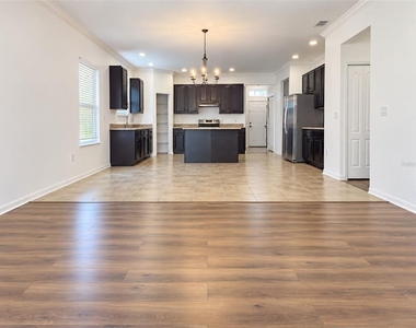 2887 Moonstone Bend - Photo Thumbnail 9