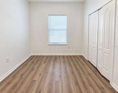 2887 Moonstone Bend - Photo Thumbnail 27