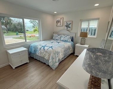 285 Ocean Spray Ave Avenue - Photo Thumbnail 14