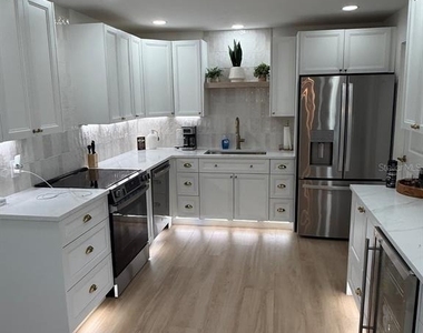 285 Ocean Spray Ave Avenue - Photo Thumbnail 4