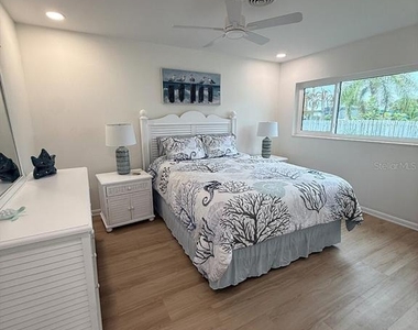 285 Ocean Spray Ave Avenue - Photo Thumbnail 12