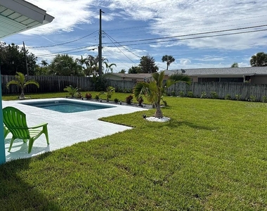 285 Ocean Spray Ave Avenue - Photo Thumbnail 17
