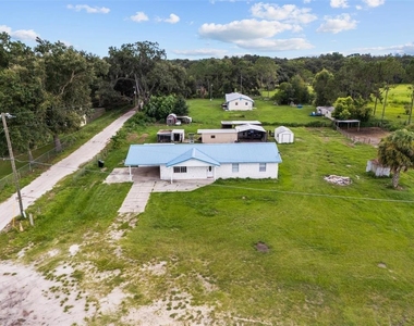 9545 State Road 33 N - Photo Thumbnail 2