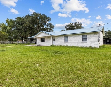 9545 State Road 33 N - Photo Thumbnail 4
