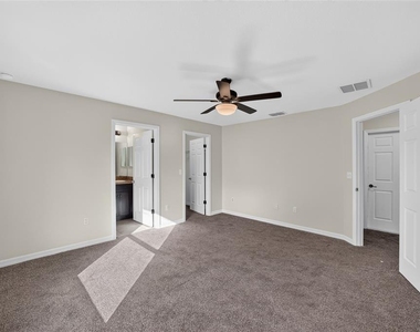 16993 Sw 20 Court Road - Photo Thumbnail 11