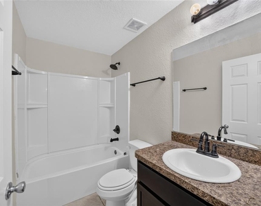 16993 Sw 20 Court Road - Photo Thumbnail 14