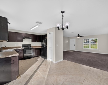 16993 Sw 20 Court Road - Photo Thumbnail 7