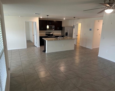 6911 Se 112th Lane - Photo Thumbnail 5