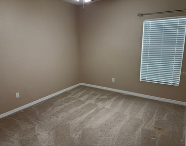 14410 Hidden Court - Photo Thumbnail 7