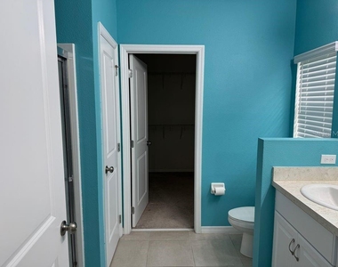 14410 Hidden Court - Photo Thumbnail 10