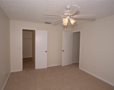 1618 Asher Lane - Photo Thumbnail 11
